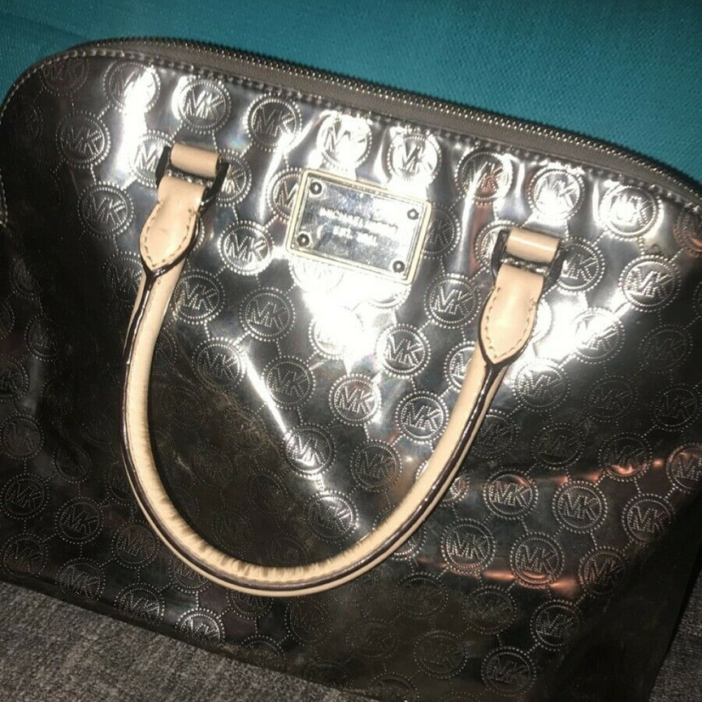 Michael Kors GRAYSON metallic silver mirror